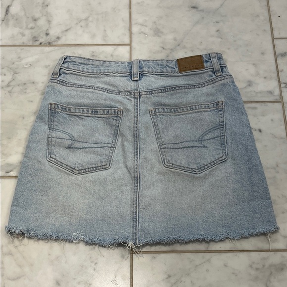American Eagle Outfitters Light Blue Frayed Mini Skirt - Picture 3 of 3
